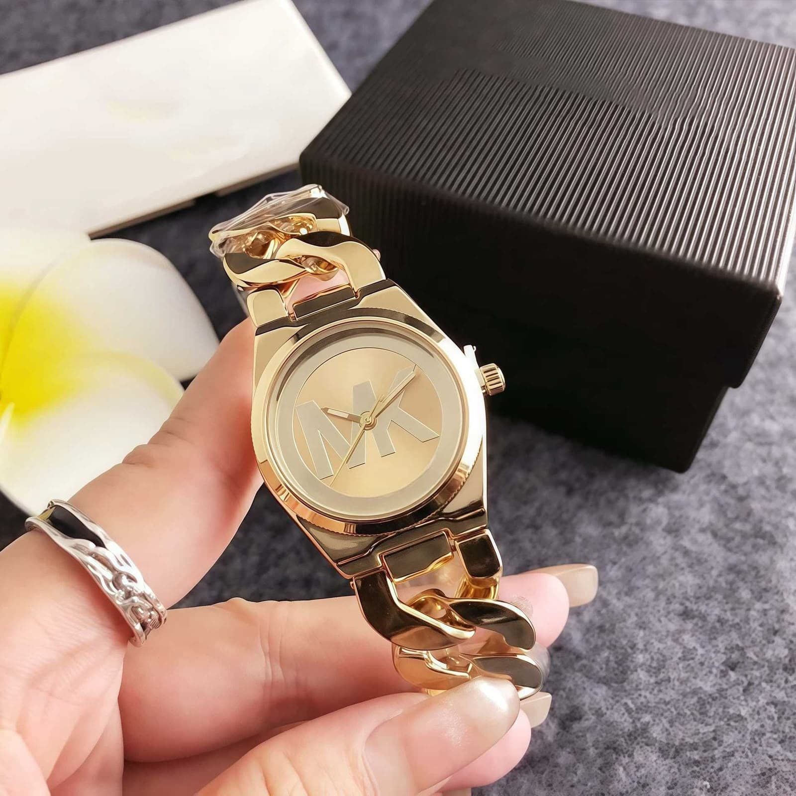 MK Signature Watch